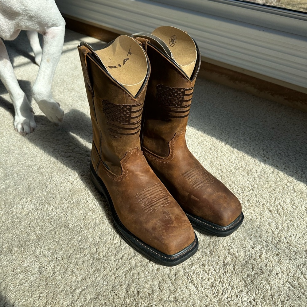 Ariat Men’s Boot WorkHog® XT Patriot H20 Carbon Toe